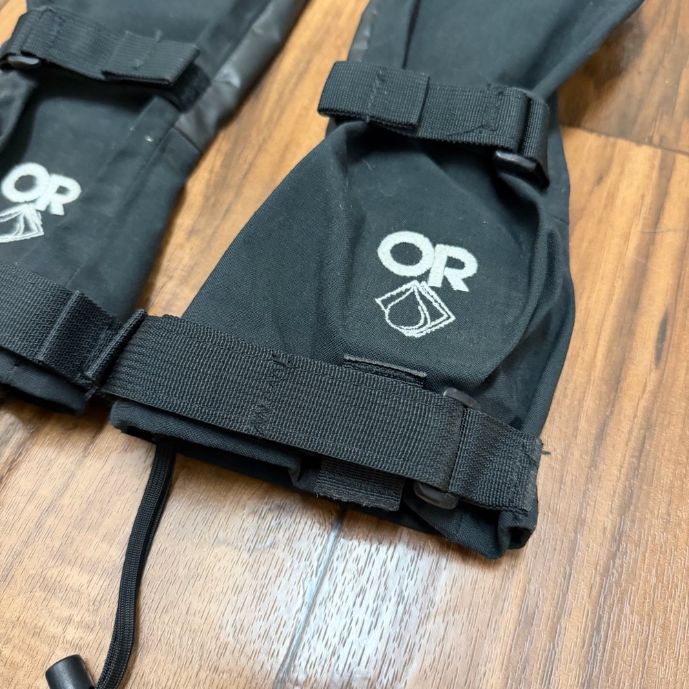 Outdoor Research OR Basic Mitt Shell GORETEX Mitt… - image 3